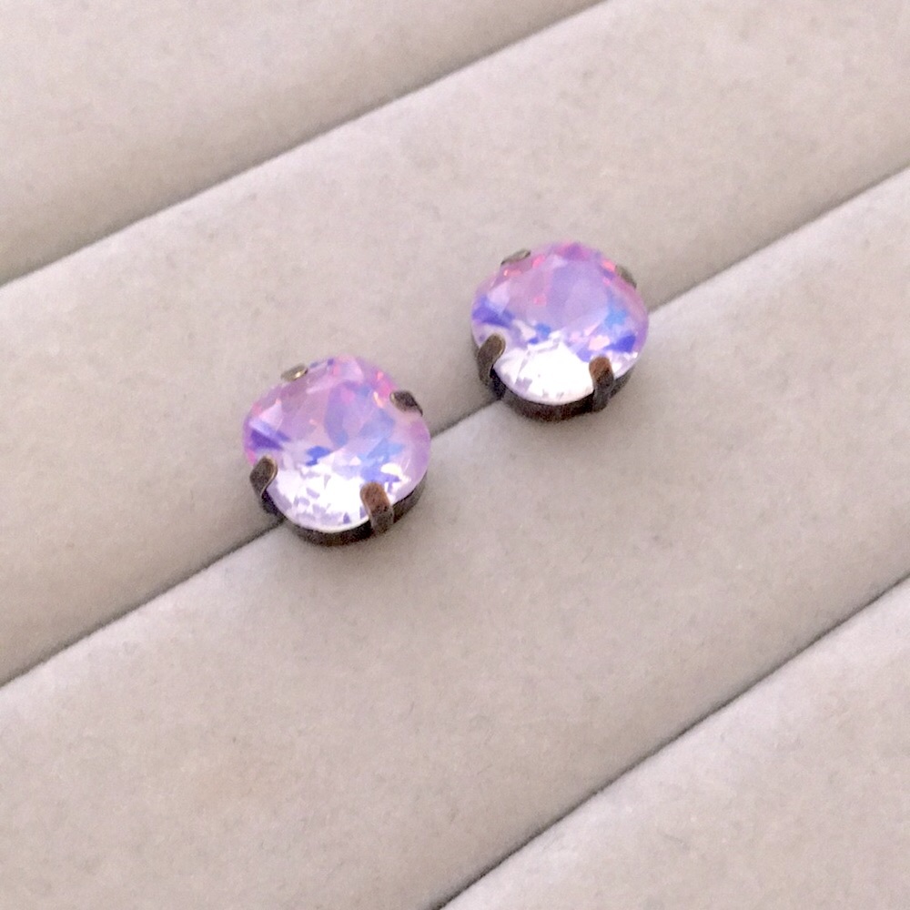 Lilac Purple Opal Aurora Borealis Cushion Cut Antique Brass Crystal Earrings - Picture 4 of 12